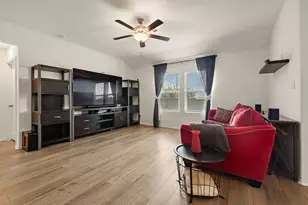 424 Sebring Cir, Hutto, TX 78634 - Photo 13