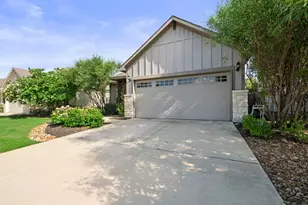 537 Bonnet Blvd, Georgetown, TX 78628 - Photo 3
