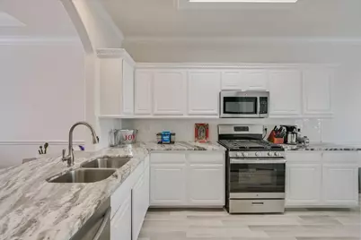 12253 Chelsea Glen Place #C, Austin, TX 78753 - Photo 7