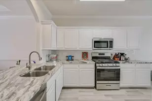 12253 Chelsea Glen Pl, Austin, TX 78753 - Photo 7