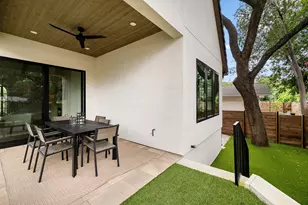 2705 Warren St, Austin, TX 78703 - Photo 35