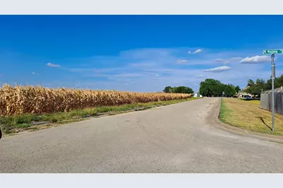Lot 8 East Plum Street, Granger, TX 76530 - Photo 1