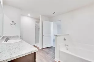 18512 Quiet Range Dr, Elgin, TX 78621 - Photo 13