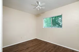10419 Firethorn Ln, Austin, TX 78750 - Photo 9
