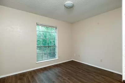 10419 Firethorn Lane, Austin, TX 78750 - Photo 11