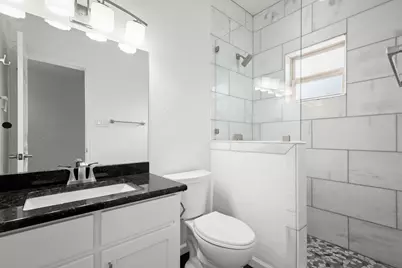2414 Longview Street #307, Austin, TX 78705 - Photo 17