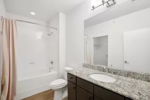 1900 Barton Springs Rd, Austin, TX 78704 - Photo 25