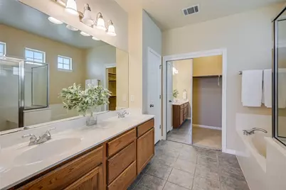 6715 Windrift Way #Unit 26, Austin, TX 78745 - Photo 7