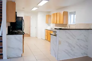 2841 San Gabriel St, Austin, TX 78705 - Photo 3