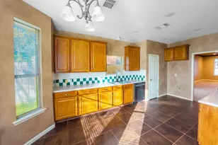 1706 Apache Trail, Round Rock, TX 78665 - Photo 11