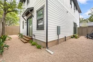 7812 Hardy Dr, Austin, TX 78757 - Photo 35
