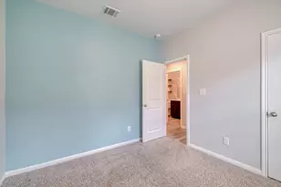 200 Waterway Ave, Hutto, TX 78634 - Photo 17