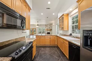 98 Brookhollow Dr, Wimberley, TX 78676 - Photo 13