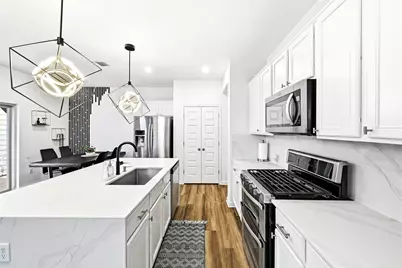 8009 Mellencamp Drive #212, Austin, TX 78744 - Photo 11