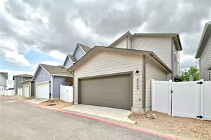8009 Mellencamp Dr, Austin, TX 78744 - Photo 27