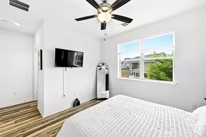 8009 Mellencamp Drive #212, Austin, TX 78744 - Photo 15