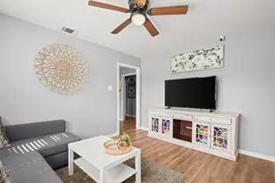 118 Deep Lake Dr, Liberty Hill, TX 78642 - Photo 25