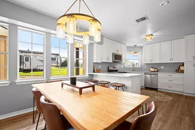 118 Deep Lake Drive, Liberty Hill, TX 78642 - Photo 19