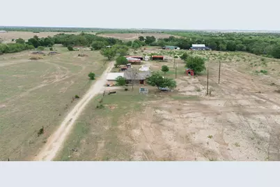 9765-A State Park Road, Lockhart, TX 78644 - Photo 19