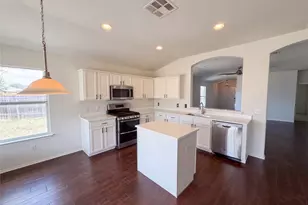 12816 Wooly Bucket Cove, Elgin, TX 78621 - Photo 3