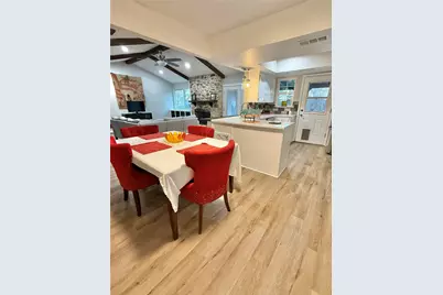 9511 Meadowheath Drive, Austin, TX 78729 - Photo 13