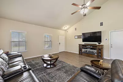 605 San Antonio Riverwalk Walk, Hutto, TX 78634 - Photo 9