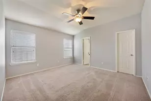 102 Anderson St, Hutto, TX 78634 - Photo 17