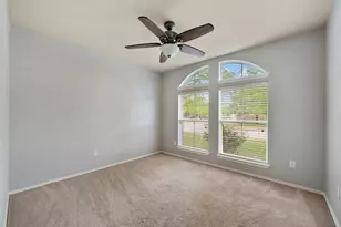 102 Anderson St, Hutto, TX 78634 - Photo 25