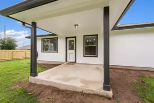 102 Anderson St, Hutto, TX 78634 - Photo 27