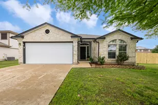 102 Anderson St, Hutto, TX 78634 - Photo 3