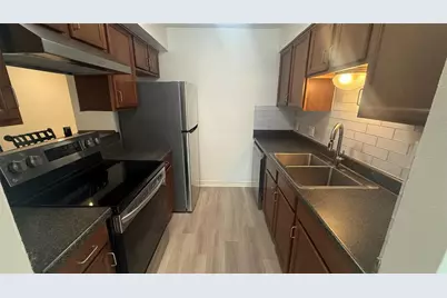 500 E Riverside Drive #132, Austin, TX 78704 - Photo 5