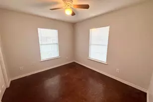 709 San Saba St, Lockhart, TX 78644 - Photo 13