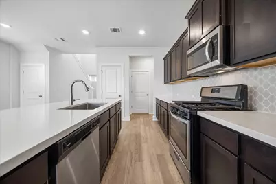 8503 McKamy Drive, Austin, TX 78744 - Photo 11