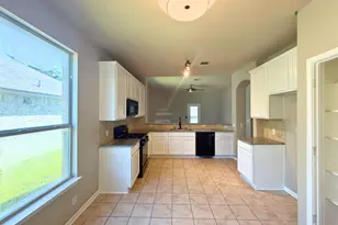 3304 Winding Shore Ln, Pflugerville, TX 78660 - Photo 7