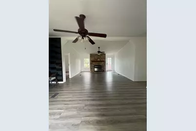 330 Grandview Drive, San Marcos, TX 78666 - Photo 5