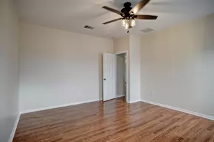 106 Double Barrel Ct, Bastrop, TX 78602 - Photo 19