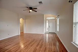 106 Double Barrel Ct, Bastrop, TX 78602 - Photo 9