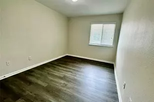 106 Double Barrel Ct, Bastrop, TX 78602 - Photo 15