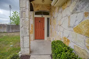 106 Double Barrel Ct, Bastrop, TX 78602 - Photo 3