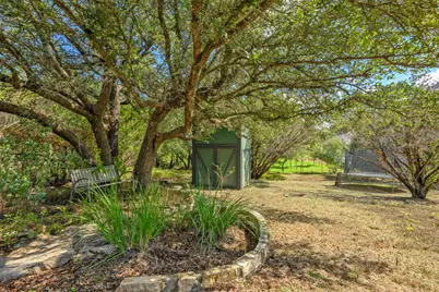 10210 Twin Lake Loop, Dripping Springs, TX 78620 - Photo 39