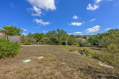 10210 Twin Lake Loop, Dripping Springs, TX 78620 - Photo 33