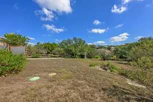 10210 Twin Lake Loop, Dripping Springs, TX 78620 - Photo 33