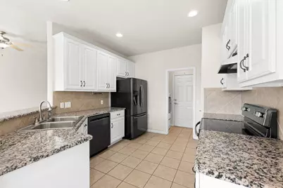10210 Twin Lake Loop, Dripping Springs, TX 78620 - Photo 11