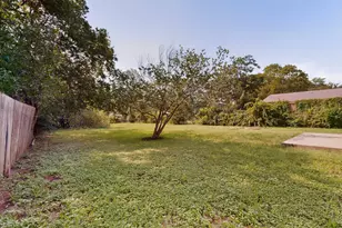 6407 Cannonleague Dr, Austin, TX 78745 - Photo 29