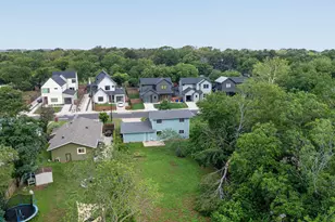 6407 Cannonleague Dr, Austin, TX 78745 - Photo 39