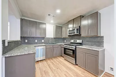 1307 Meadgreen Drive, Austin, TX 78758 - Photo 13