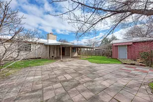 1307 Meadgreen Dr, Austin, TX 78758 - Photo 31