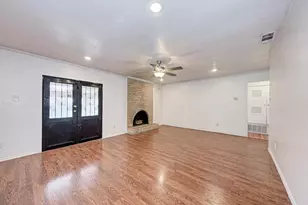 1307 Meadgreen Dr, Austin, TX 78758 - Photo 9