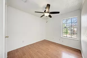 1307 Meadgreen Dr, Austin, TX 78758 - Photo 25