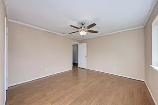 1307 Meadgreen Dr, Austin, TX 78758 - Photo 19